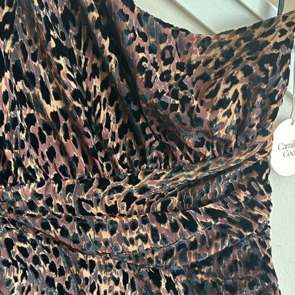 NWT Camila Coelho Pilar Brown Leopard Animal Print One Shoulder Mini Dress Sz L - Picture 4 of 6